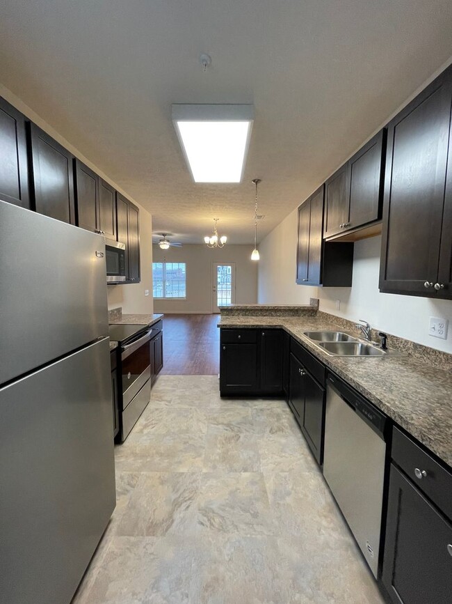 Photo - Two Master Suite Apartment Townhouse