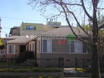 Building Photo - 1539 11th St Unit #D