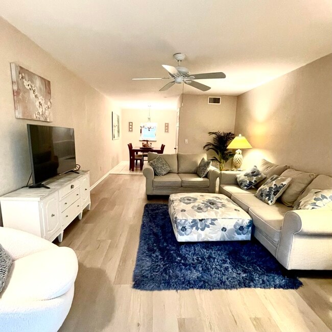 Building Photo - 2929 SE Ocean Blvd Unit 117