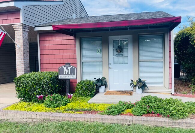 LEASING OFFICE