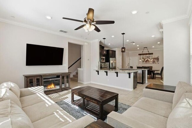 Photo - Beautiful 3 Bedroom, 2.5 Bathroom For Rent in West Roseville!