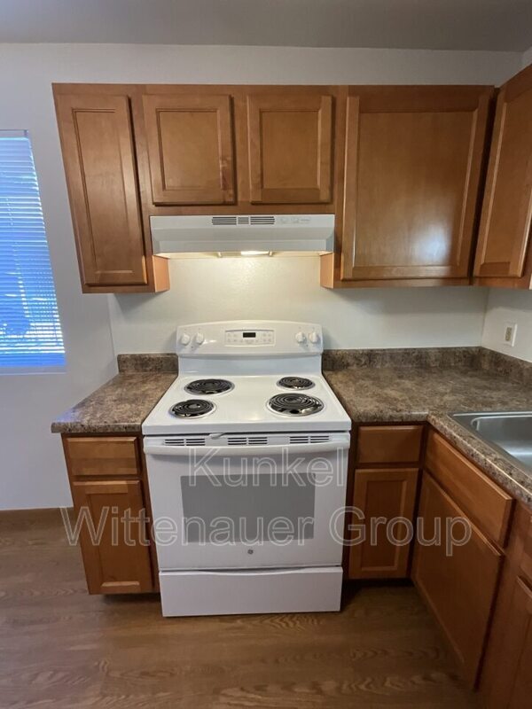 Photo - 1705 Jamestown Rd