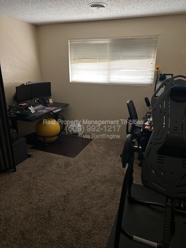 Photo - 218 S McKinley Pl