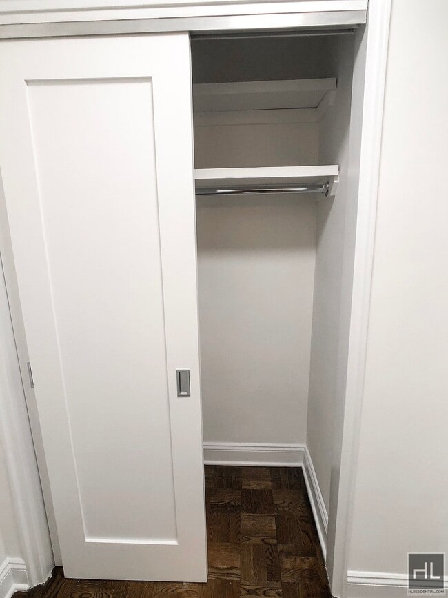 Photo - EAST 55 STREET Unidad 8D