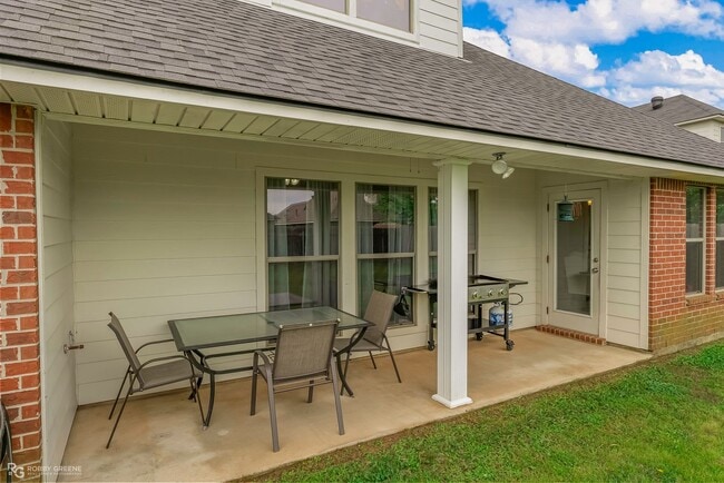 Photo - Legacy Home!