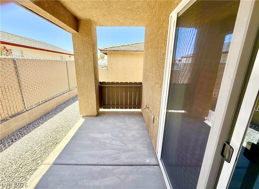Photo - 1081 Quartzite Ave
