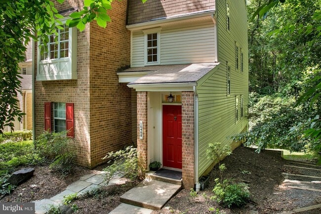 Photo - 10488 Parthenon Ct Townhome