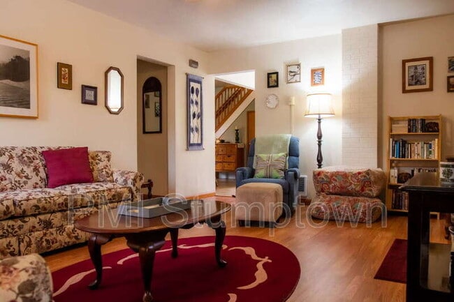 Photo - 1666 SE Clatsop St