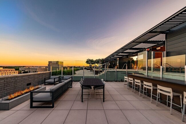 Grilling Area - Haden