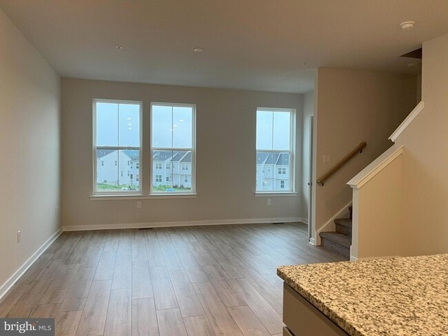 Photo - 7620 Clayton Ave