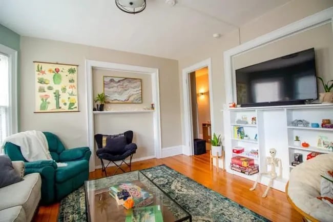 Sala de estar - 925 E Johnson St Unidad A