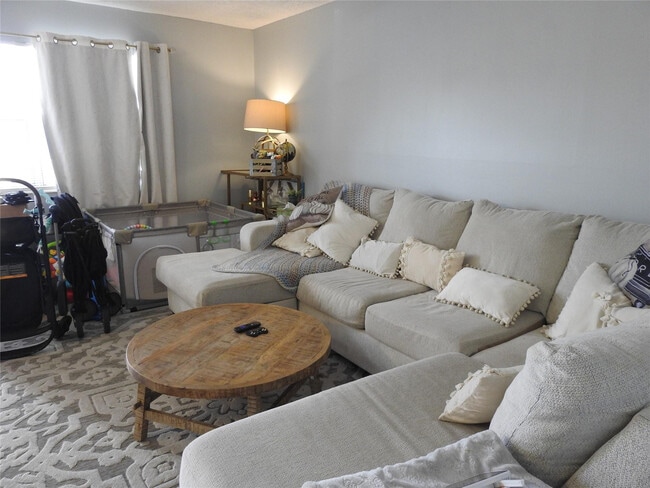 Photo - 1600 NE 3rd Ave Unit 2