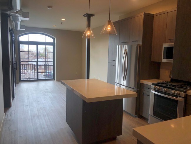 Salt Lake Costume Apartments