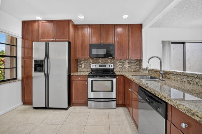 Photo - 9264 Vista Del Lago Unit 24-a