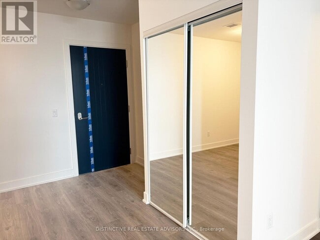 Photo - 2545 Simcoe St N Unit 1912