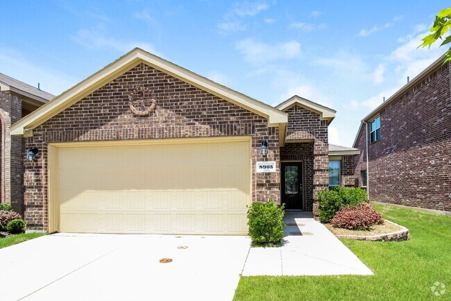 Building Photo - 8905 Tenderfoot Ln Rental