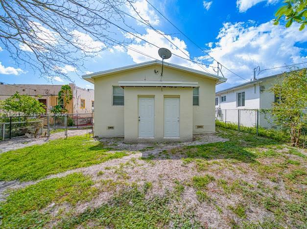 Photo - 1887 NW 48th St Unit 1