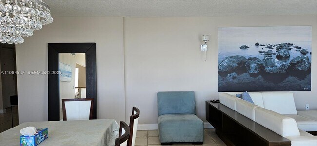 Photo - 2851 NE 183rd St Unit 817E