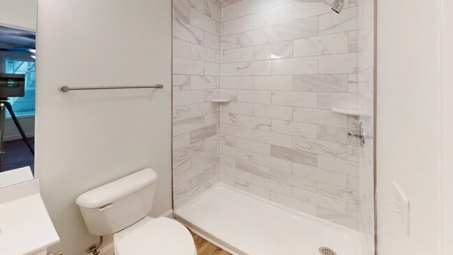 Photo - The Six @ Forest