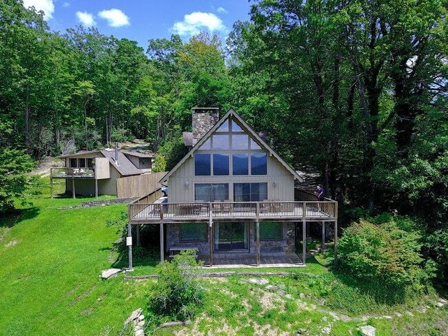 Building Photo - 1225 Becky Mountain Road Rental