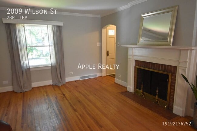 Photo - 2009 Wilson St