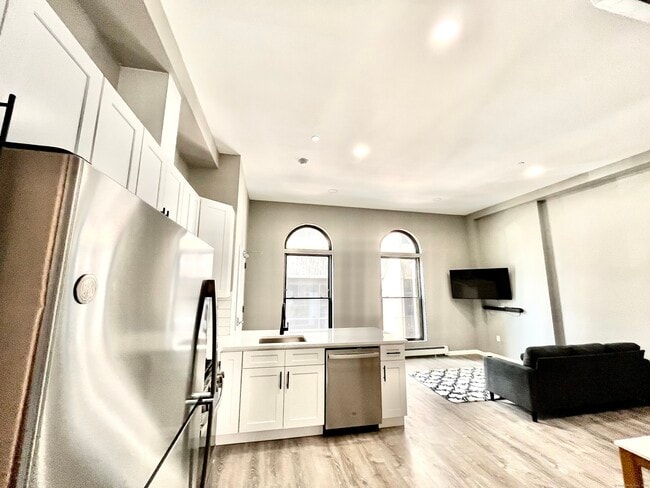 Photo - 37 Center St Apartment Unit 3A