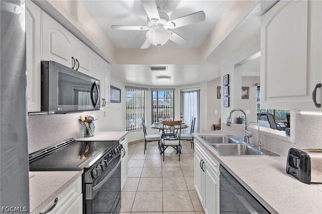 Photo - 1327 SE 17th St