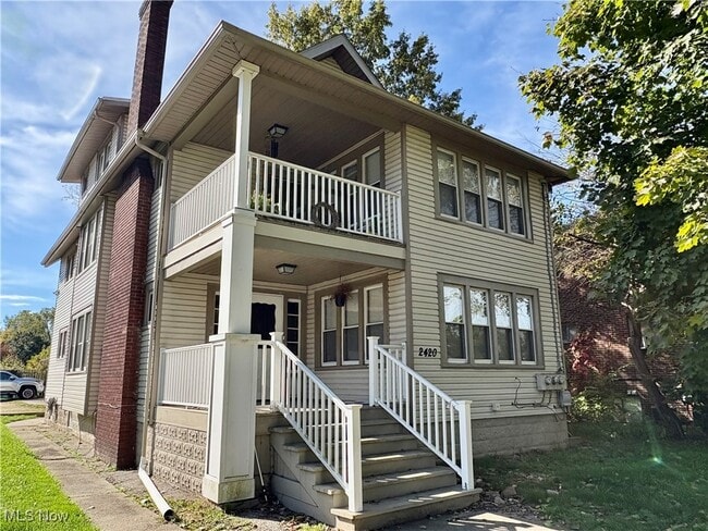 Building Photo - 2420 E Market St Unit 1