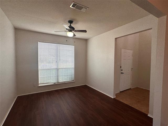 2425 Collier Dr