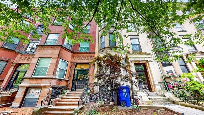 Photo - 1071 Beacon St Unit 6