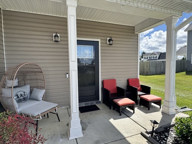 Photo - 407 Cattle Ranch Ln