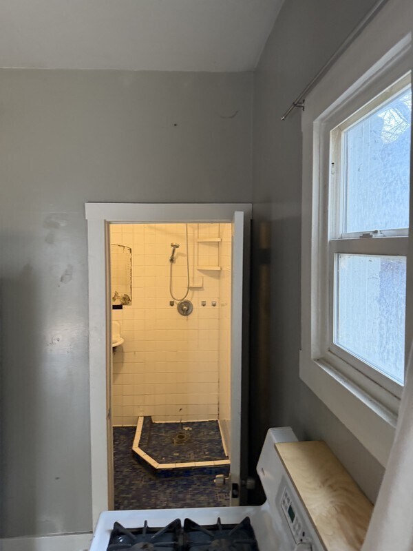 Photo - 553 E 700 S Unit Apt 3