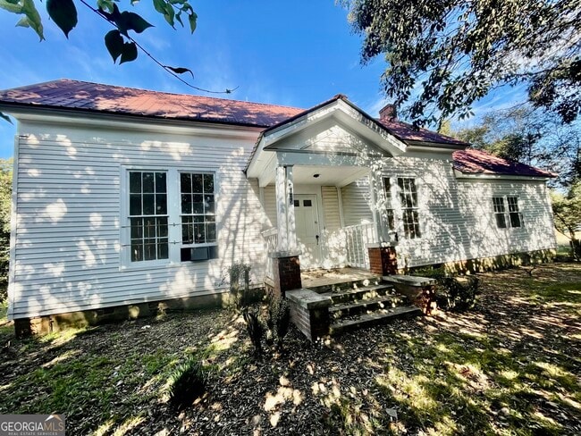 Photo - 1025 Danielsville Rd