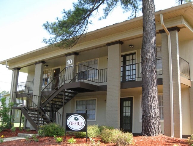 The Grove - The Oaklyn Rental