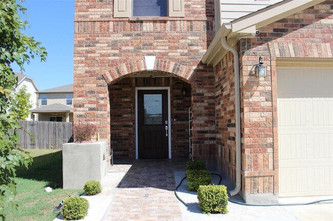 Photo - 11052 Kirkoswald Rd