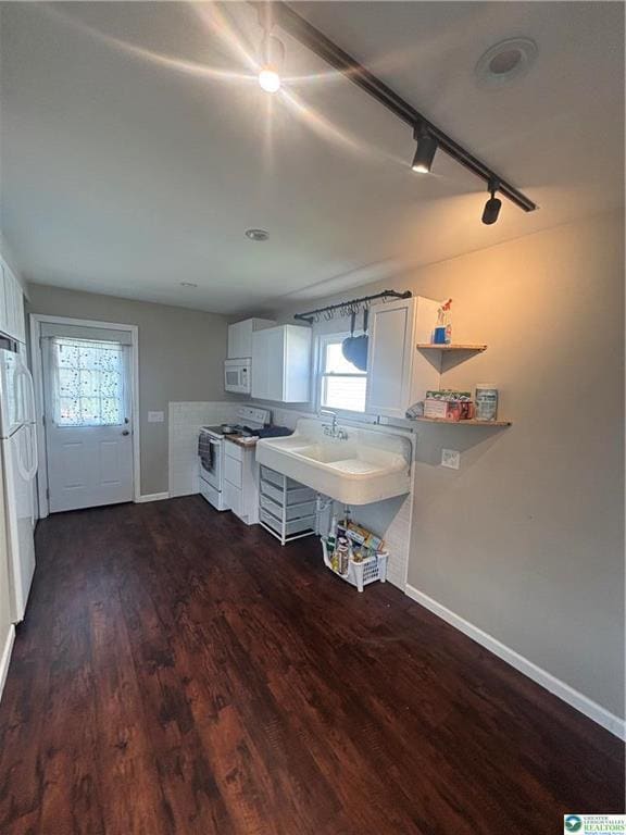 Photo - 22 Newport Ave