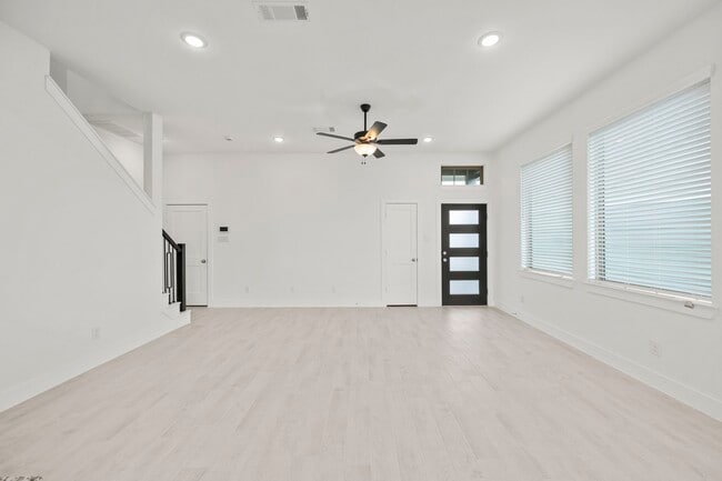 Photo - 7810 Starfish Arbor Dr
