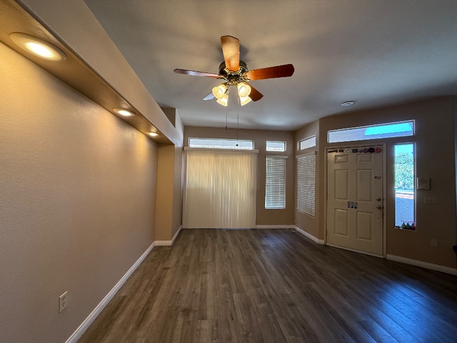 Photo - 25933 Stafford Canyon Rd Unidad F