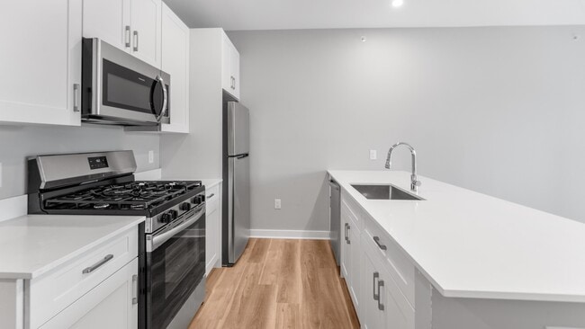 Photo - 475 Communipaw Ave Unidad 310