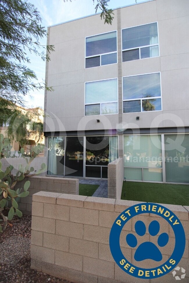 Building Photo - 537 E Willetta St Unit 1 Rental