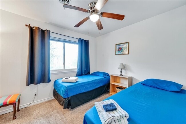 Photo - 8001 Briarwood Ln