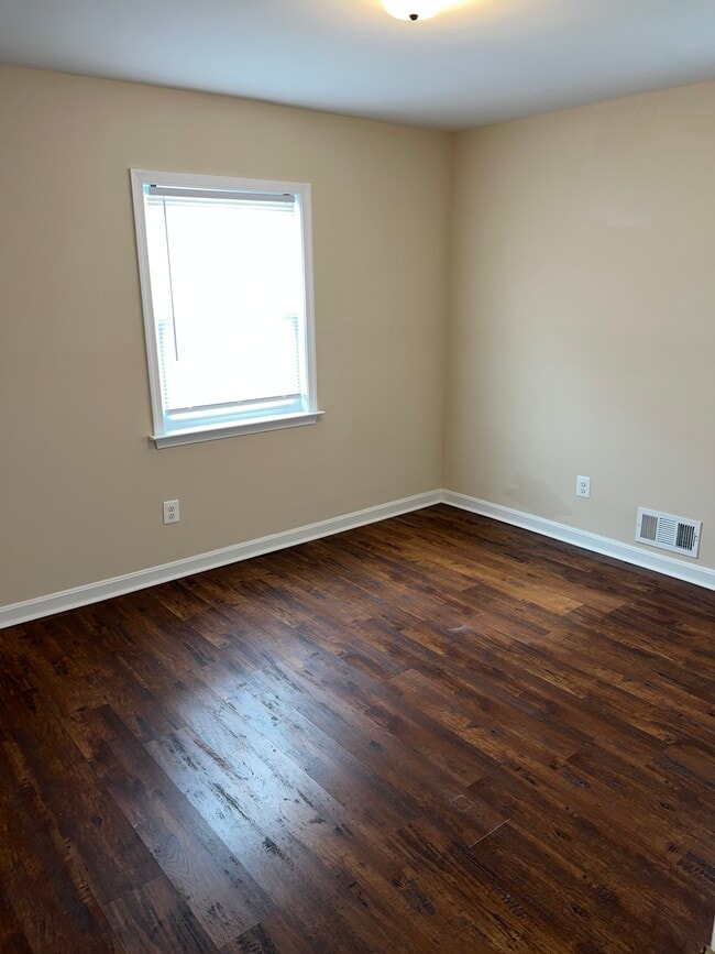 Photo - 3802 Thornwood Rd