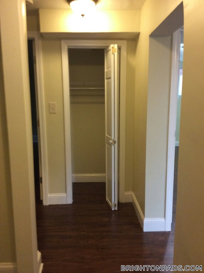 Photo - 69 Chiswick Rd Unit 2