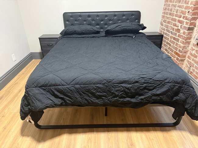 Building Photo - 3429 Missouri Ave