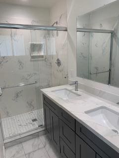 Photo - 2429 Poplar Dr