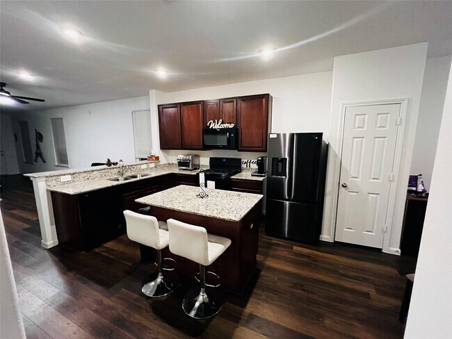 Photo - 10647 Cashew Run Ln