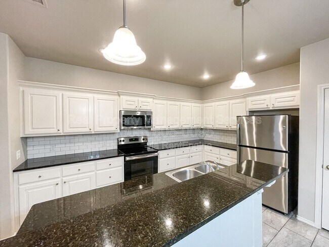Photo - 2607 113th St