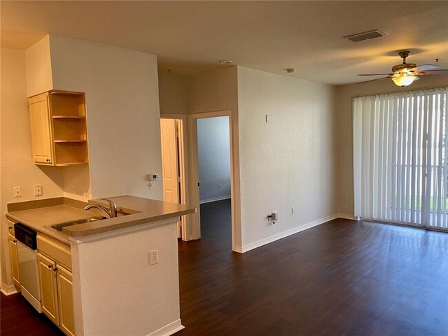 Photo - 2627 Maitland Crossing Way Unit 110