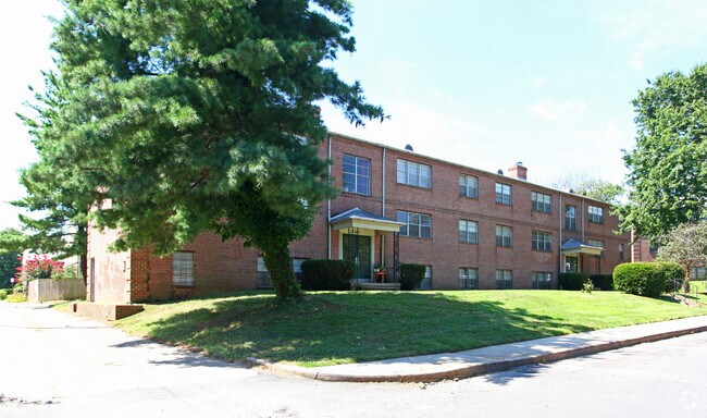 Tiffany Estates - Tiffany Estates Apartments