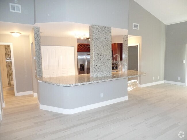 Building Photo - 3417 NW 44th St Rental